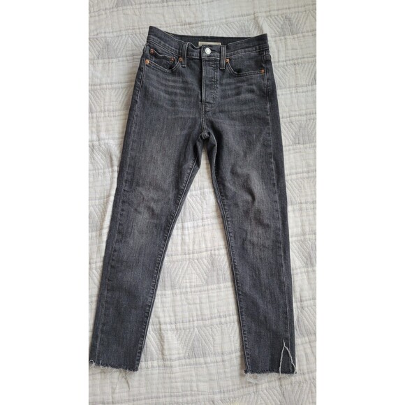 Levi's wedgie skinny 28 GUC - Picture 1 of 4